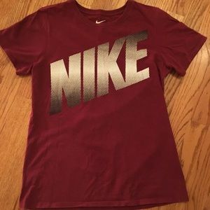Nike t shirt